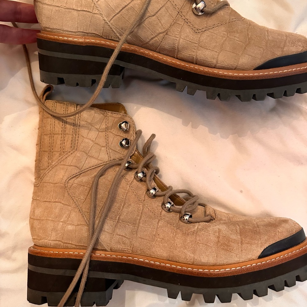 BRAND NEW Marc Fisher LTD Tan Leather Combat Boots
